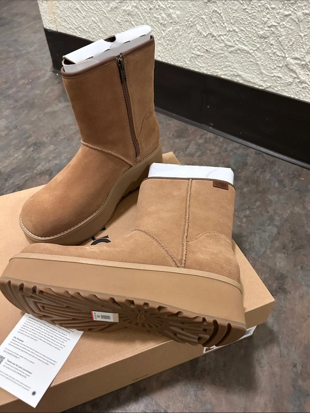 UGG Women’s CITYFUNC Chestnut Suede Mid-Calf Zip Boots BRAND NEW BOX AUTHENTIC